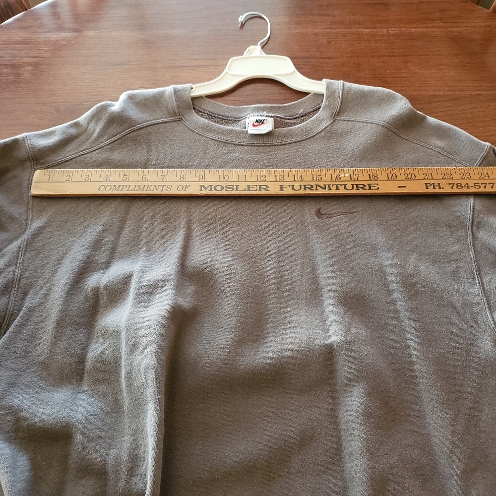 Cyber Monday! Men's Nike Brown Sweatshirt